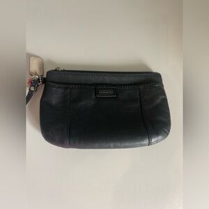 Coach Park Black Leather Wristlet - Soho Pleated